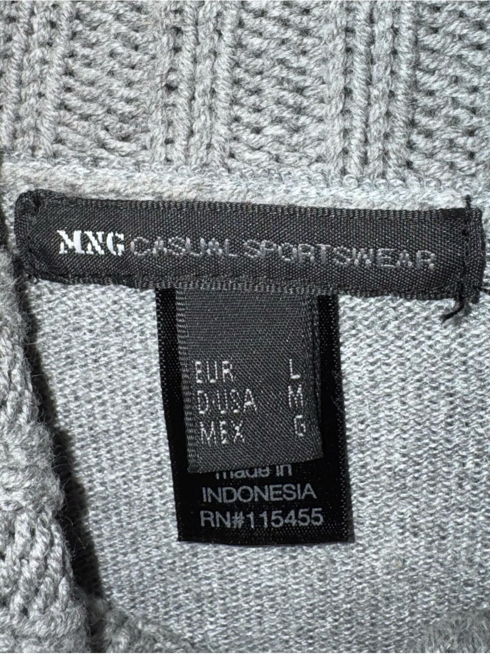 MNG Casual Sportswear sweater NWT - Picture 2 of 5